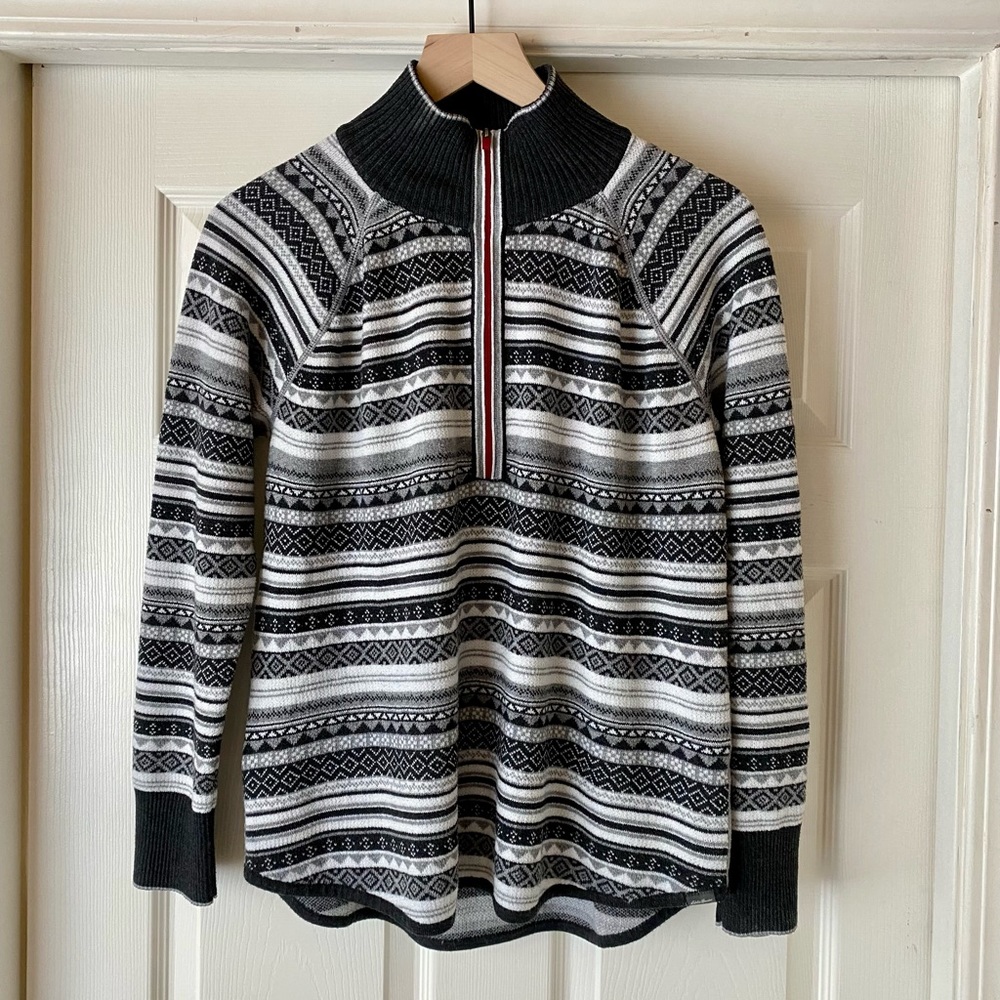 Eddie Bauer Fair Isle sweater quarter zip gray white red stripe women’s large